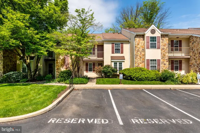 $2,500 | 106 Valley Stream Circle, Chesterbrook, PA 19087