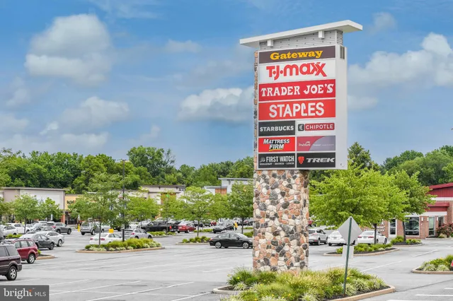 $2,500 | 106 Valley Stream Circle, Chesterbrook, PA 19087