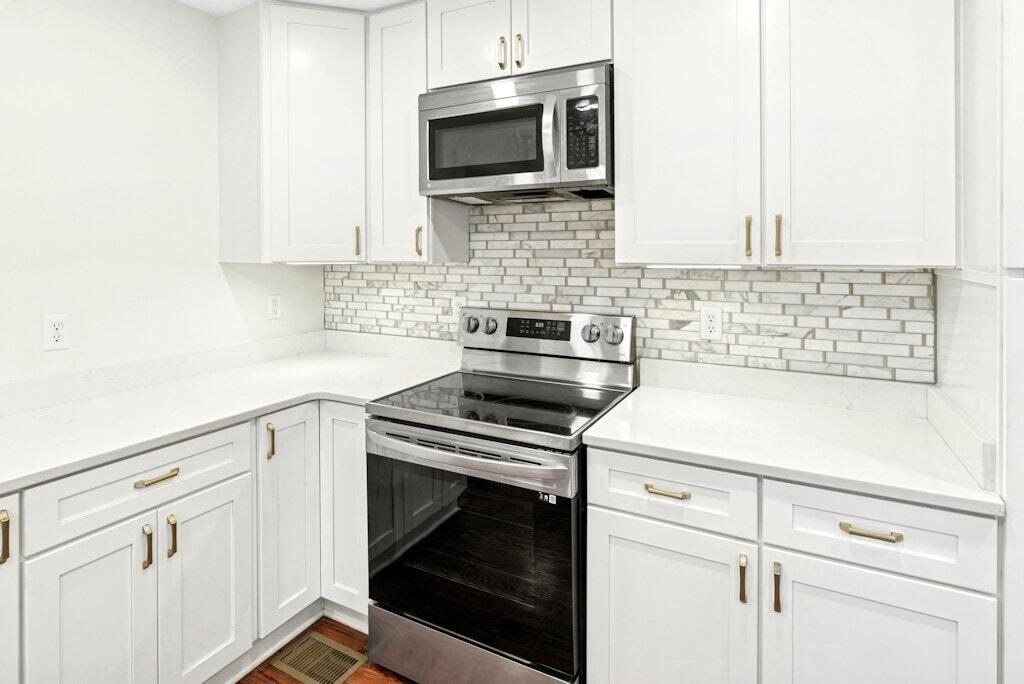 206 West Five Notch Road North Augusta, SC 29841 - Photo 13 of 38 Stainless Steel Appliances