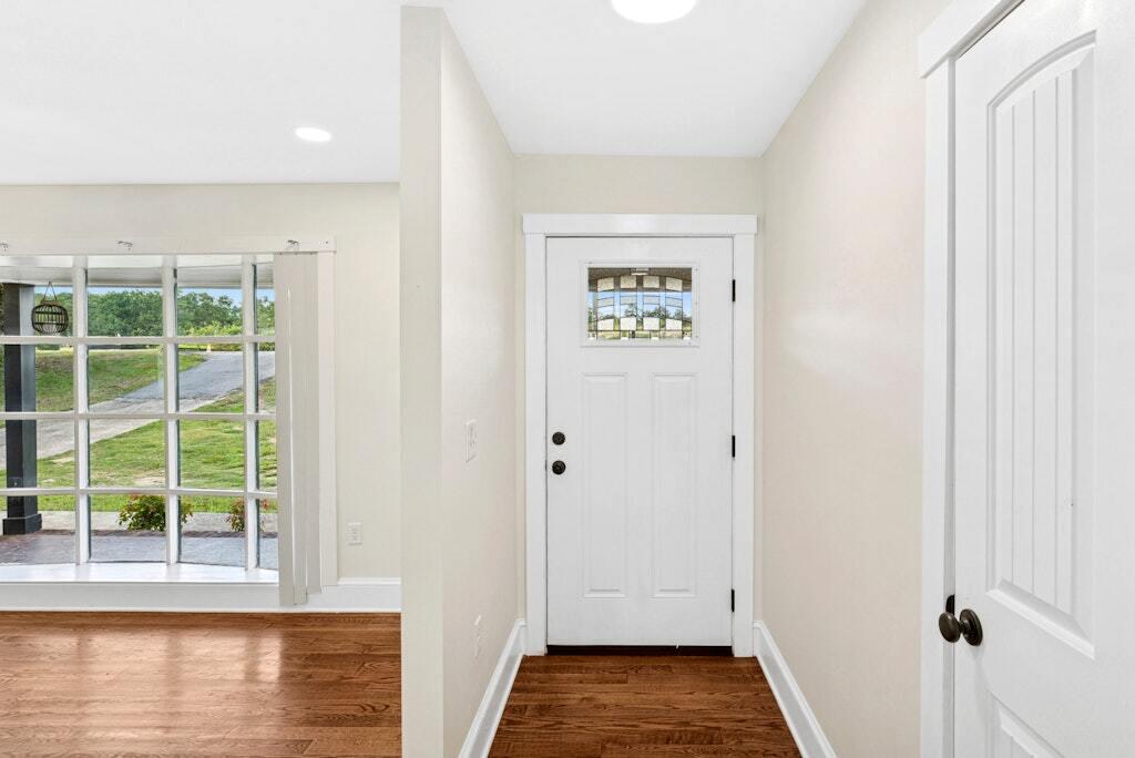 206 West Five Notch Road North Augusta, SC 29841 - Photo 3 of 38 Entry Foyer