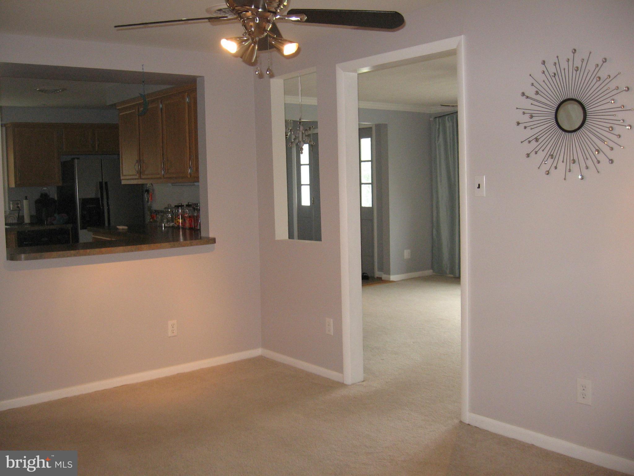 2475 Highland Ridge Road Berkeley Springs, WV 25411 - Photo 11 of 30 Dining Room