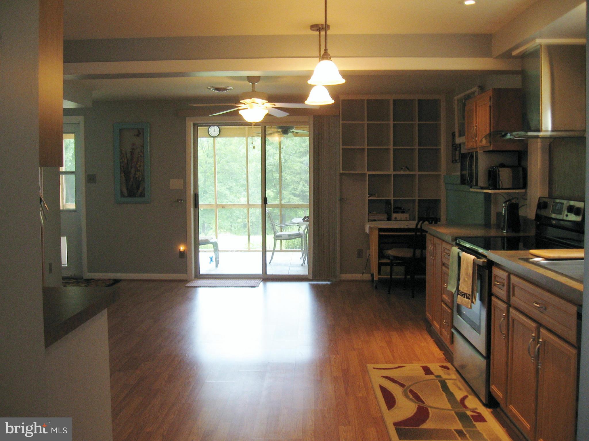 2475 Highland Ridge Road Berkeley Springs, WV 25411 - Photo 24 of 30 Kitchen