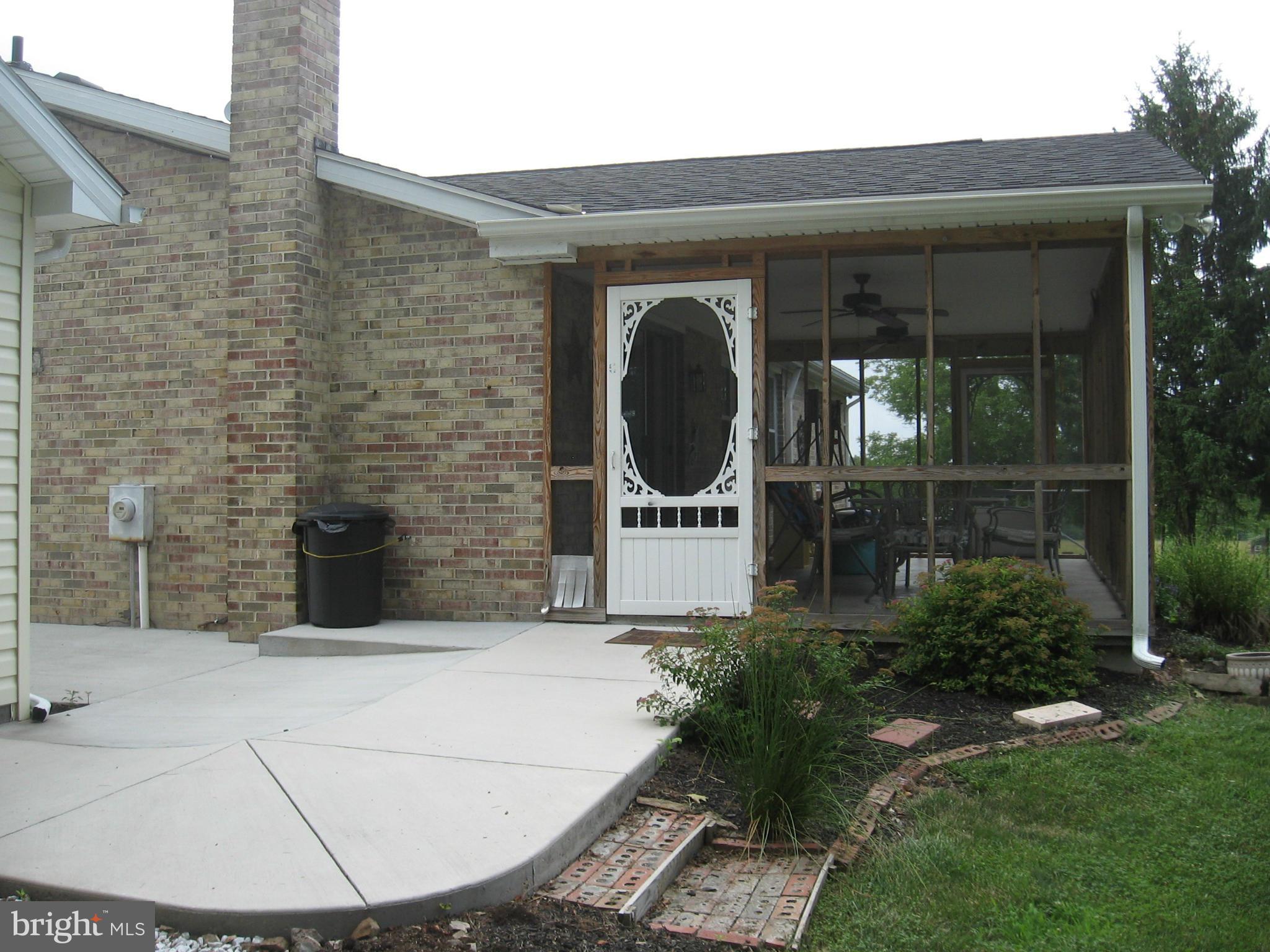 2475 Highland Ridge Road Berkeley Springs, WV 25411 - Photo 27 of 30 Exterior (Rear)
