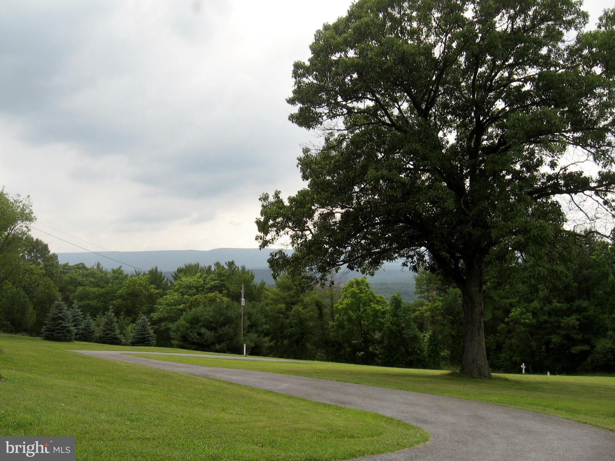 2475 Highland Ridge Road Berkeley Springs, WV 25411 - Photo 6 of 30 View