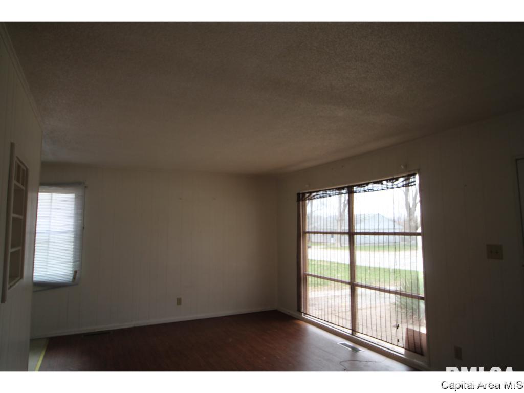 3305 Normandy Road Springfield, IL 62703 - Photo 3 of 7