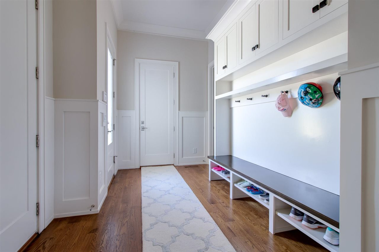 136 Turner Ridge Circle Durham, NC 27713 - Photo 14 of 30 a room with toys and wooden floor