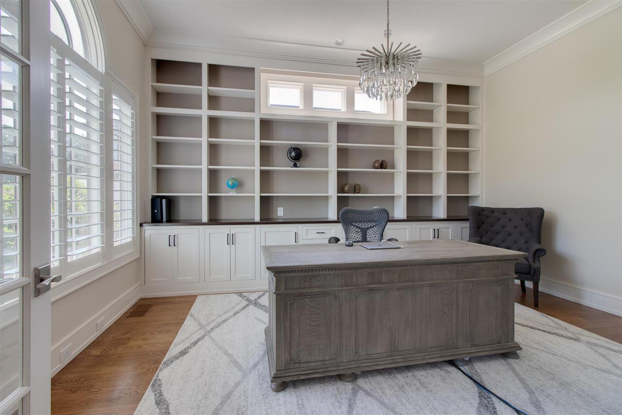 136 Turner Ridge Circle Durham, NC 27713 - Photo 5 of 30 a kitchen with a cabinets and window