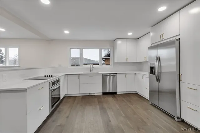 $669,000 | 102 Scamridge Curve, Amherst, NY 14221