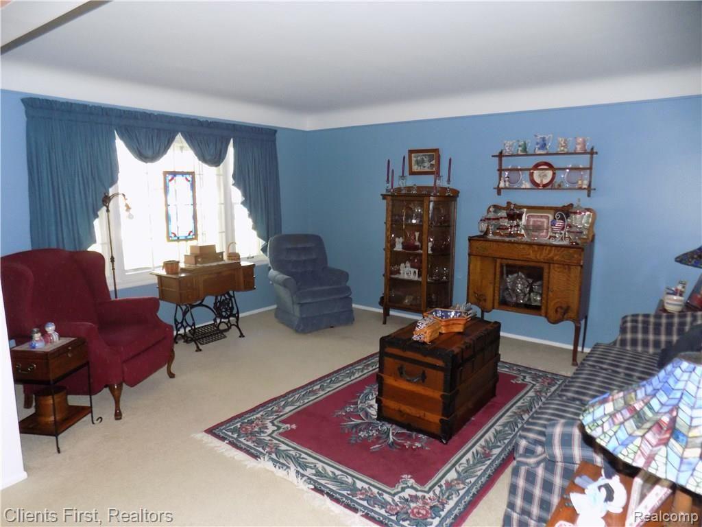 16218 Riverside Street Livonia, MI 48154 - Photo 6 of 22 Gallery Image 6