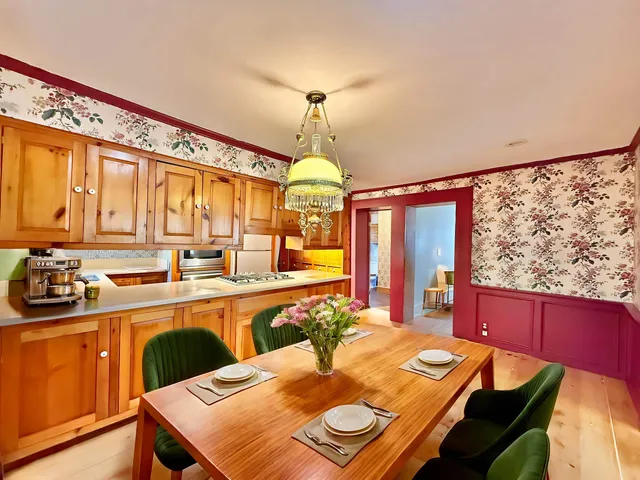 $249,900 | 702 Washington Street, Rockton, IL 61072