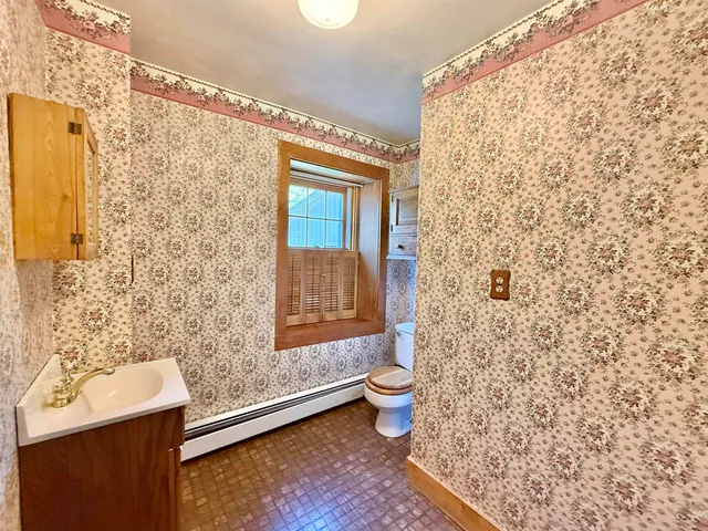 $249,900 | 702 Washington Street, Rockton, IL 61072