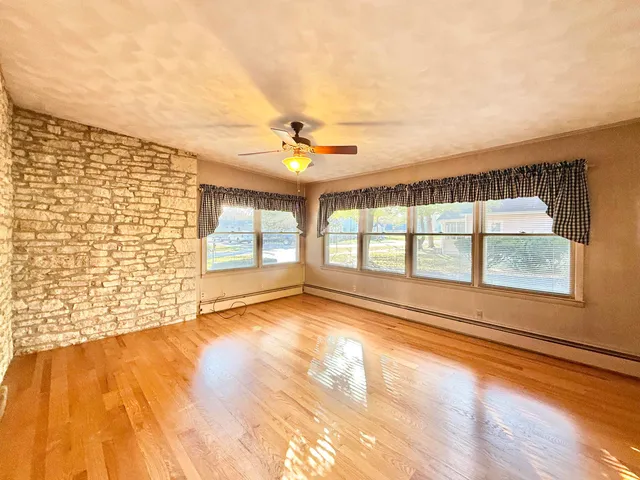 $249,900 | 702 Washington Street, Rockton, IL 61072