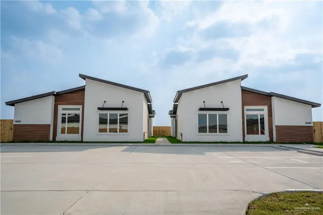 $1,700 | 3604 Hidalgo Circle, Unit A, Brownsville, TX 78520