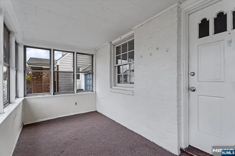 $450,000 | 140 Palsa Avenue, Elmwood Park, NJ 07407