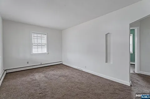 $450,000 | 140 Palsa Avenue, Elmwood Park, NJ 07407