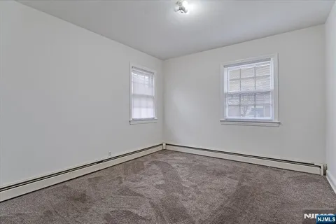 $450,000 | 140 Palsa Avenue, Elmwood Park, NJ 07407