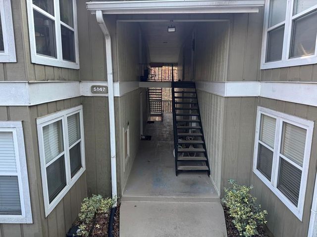 $163,000 | 5147 Roswell Road, Unit 9, Atlanta, GA 30342
