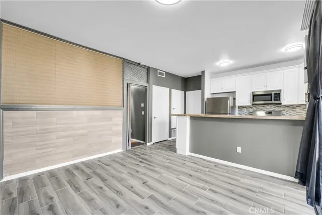 $399,990 | 10550 Lakeside Drive North, Unit E, Garden Grove, CA 92840