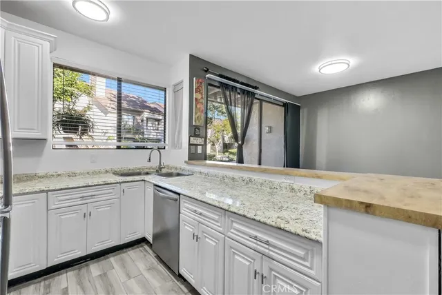 $399,990 | 10550 Lakeside Drive North, Unit E, Garden Grove, CA 92840