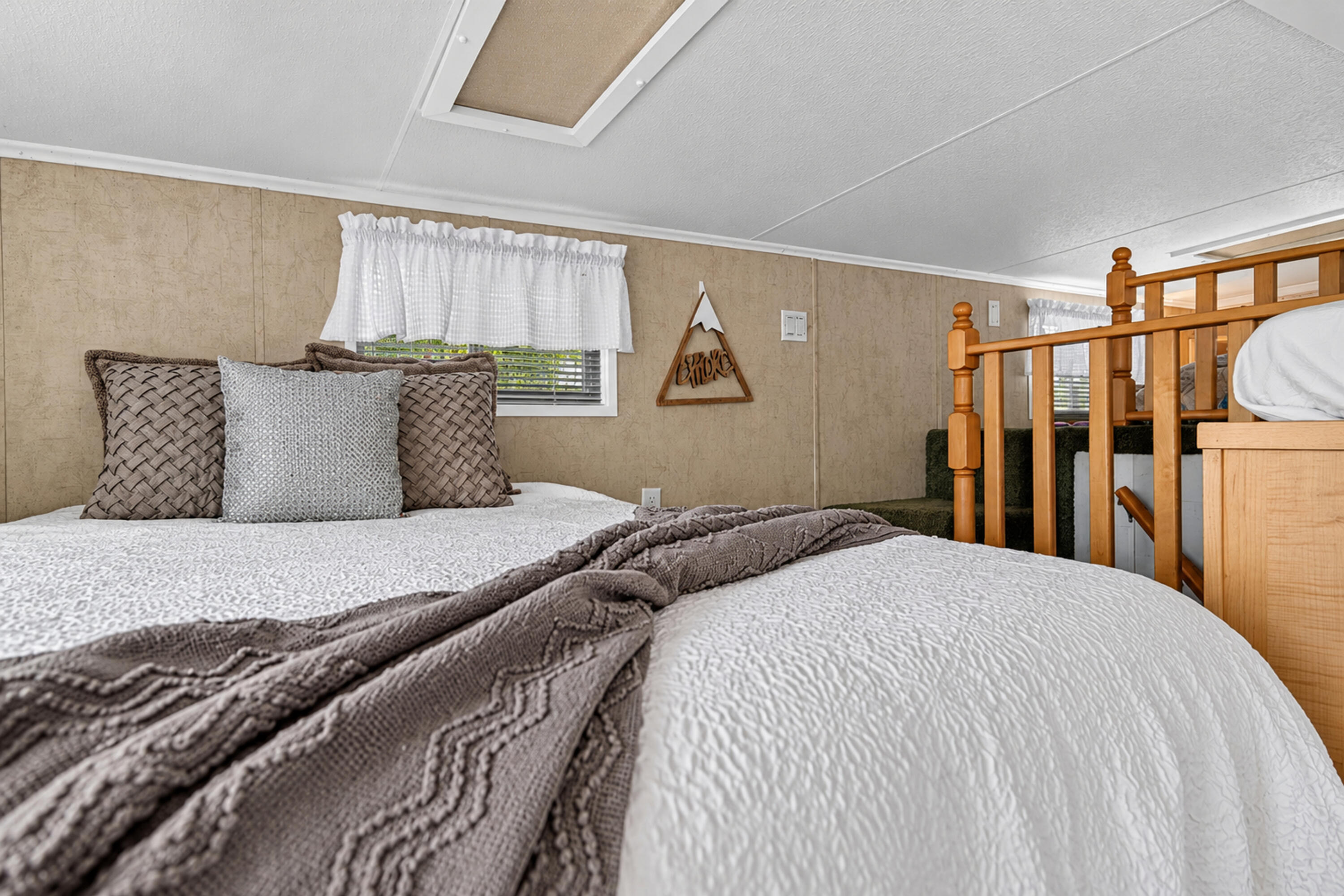 185 Cotuit Road, Unit HILL 23 Sandwich, MA 02563 - Photo 45 of 65 Loft Area