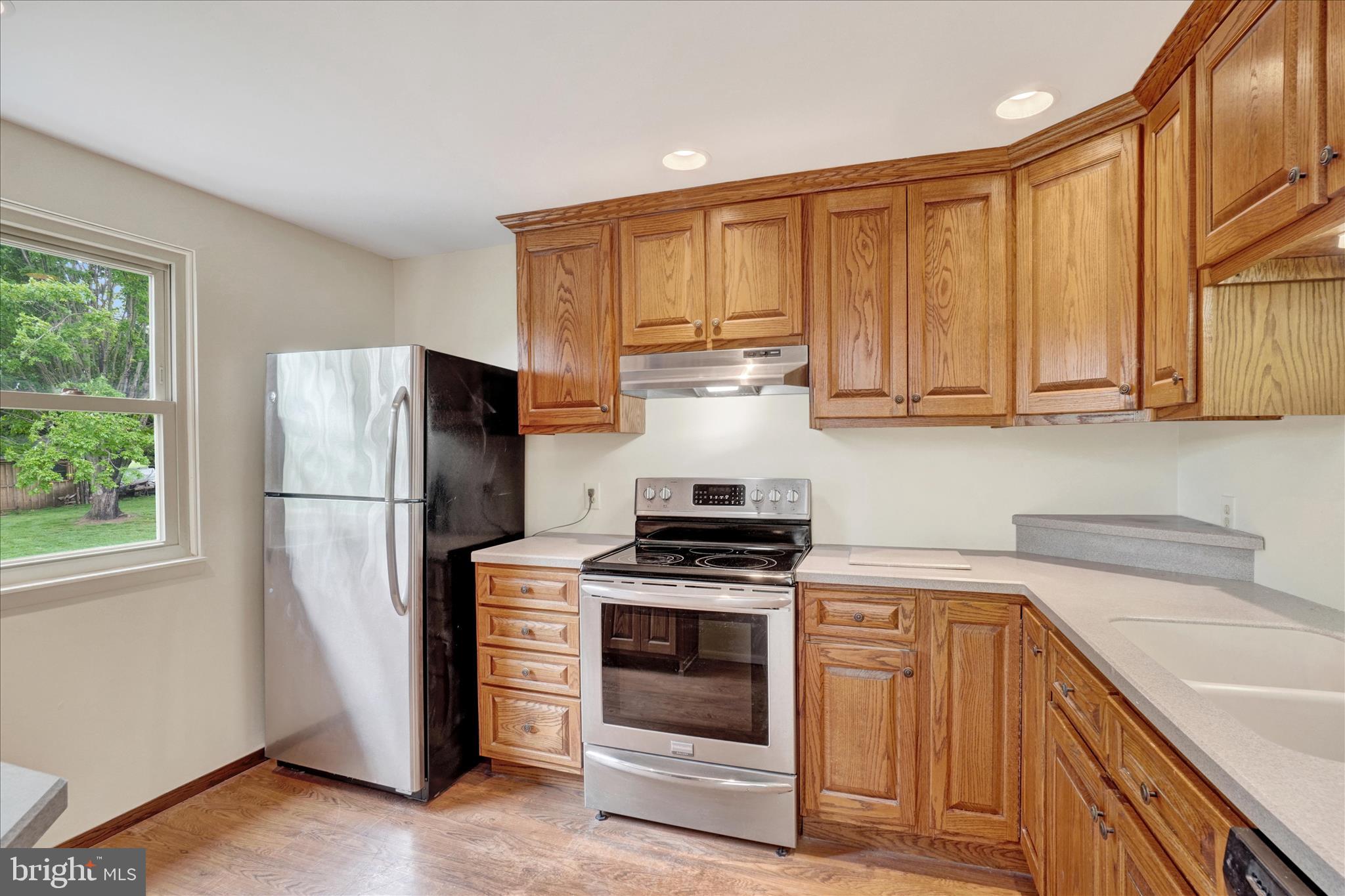 112 Nicholas Road Lancaster, PA 17603 - Photo 9 of 32