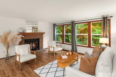 $985,000 | 13820 27th Street Southeast, Snohomish, WA 98290