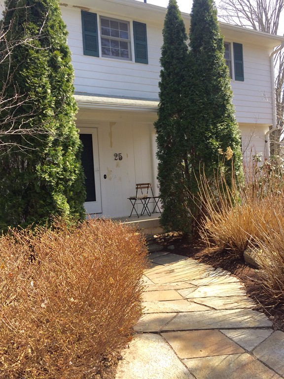 25 Woodlawn Road Hadley, MA 01035 - Photo 3 of 29 Gallery Image 3