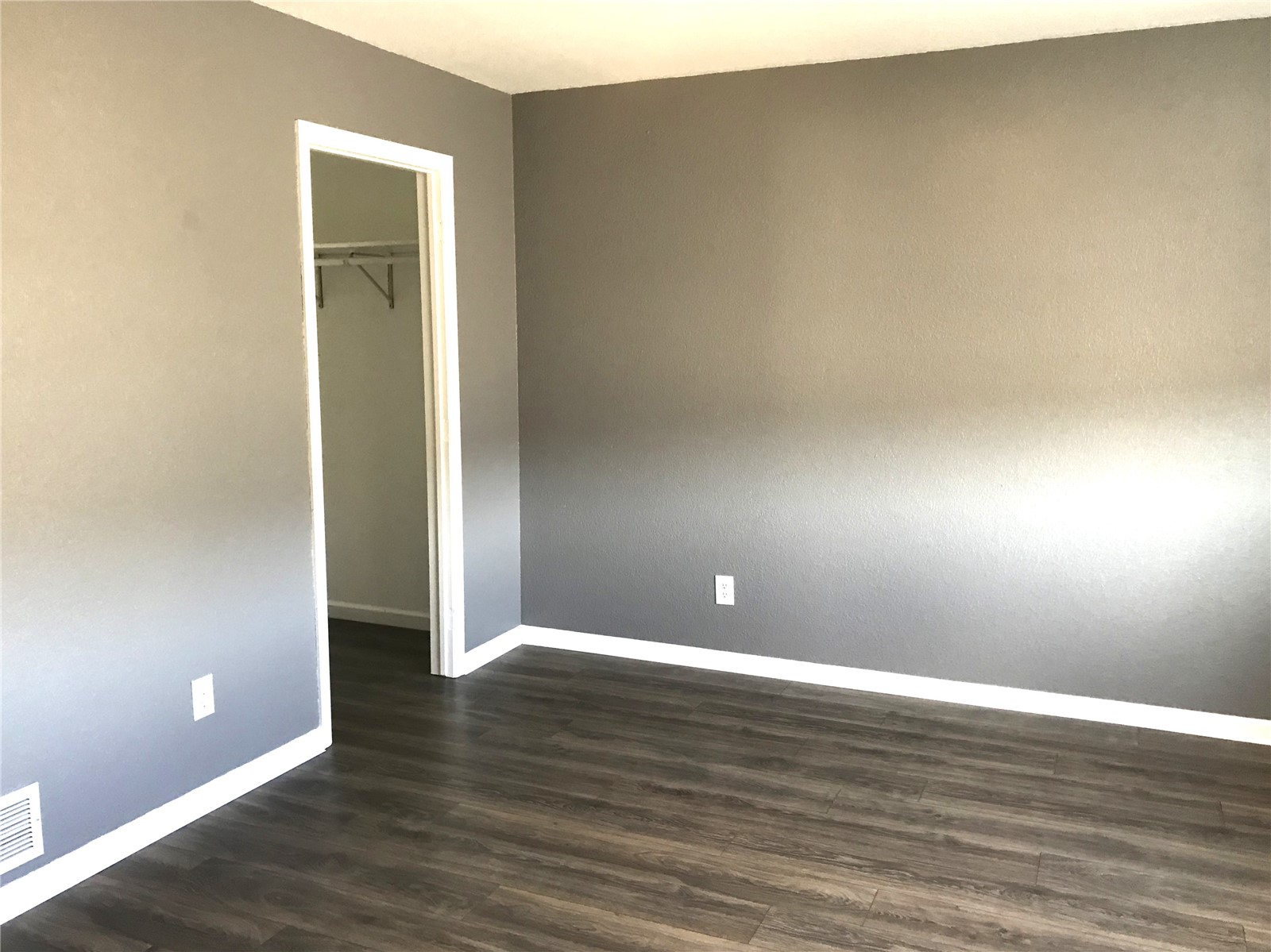 133 Oak Ridge Circle, Unit B Oak Creek, CO 80467 - Photo 11 of 25