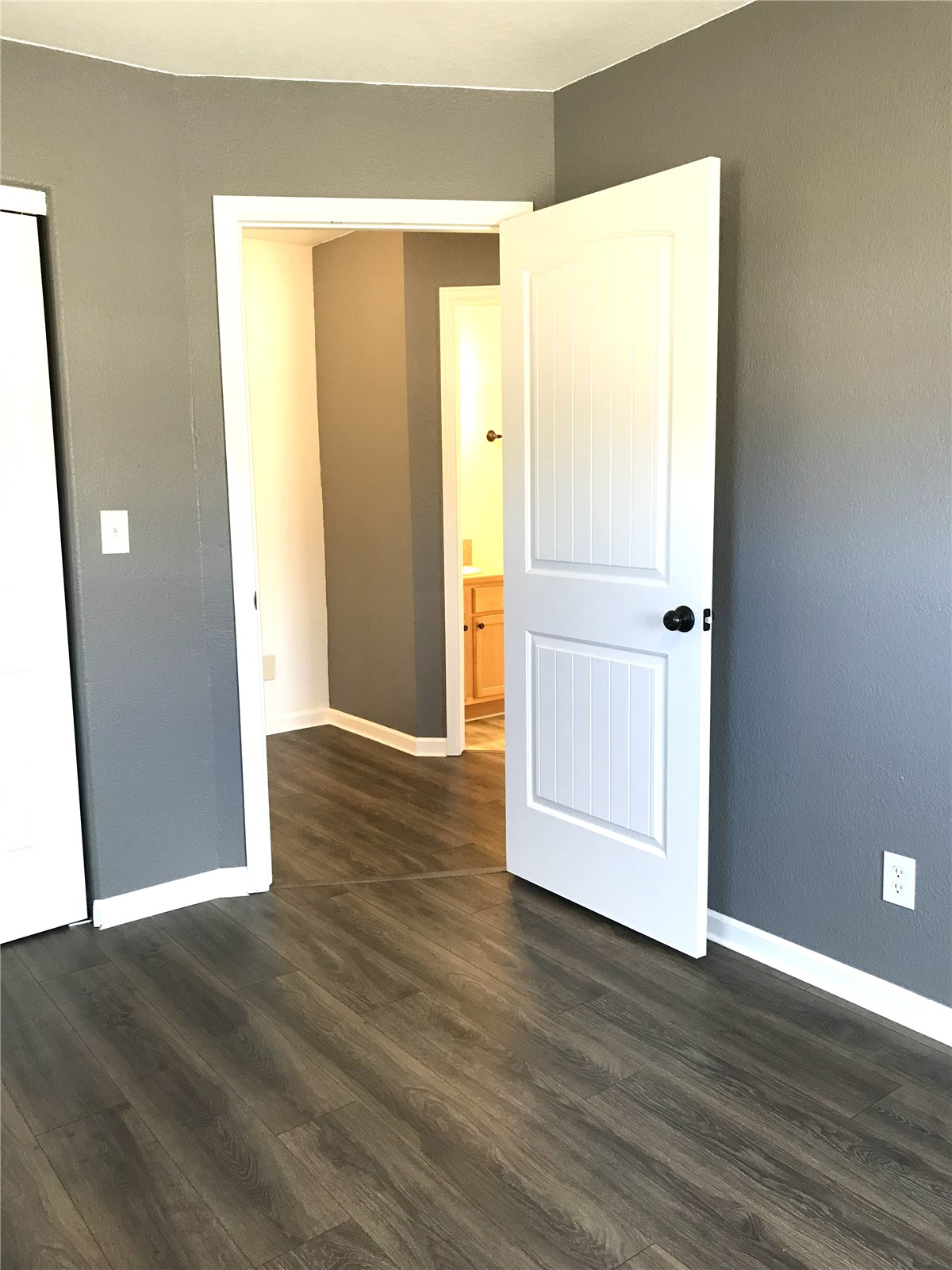 133 Oak Ridge Circle, Unit B Oak Creek, CO 80467 - Photo 18 of 25