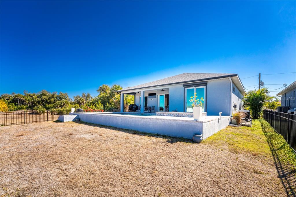 126 Hunter Road Rotonda West, FL 33947 - Photo 47 of 65 Gallery Image 47