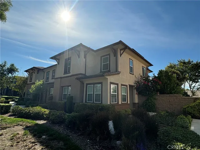 a house view with a outdoor space
