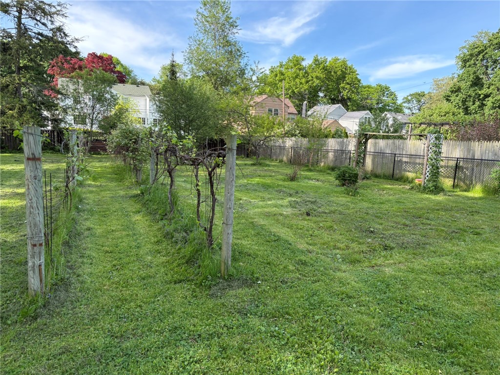 2186 Westfall Road Brighton, NY 14618 - Photo 5 of 30