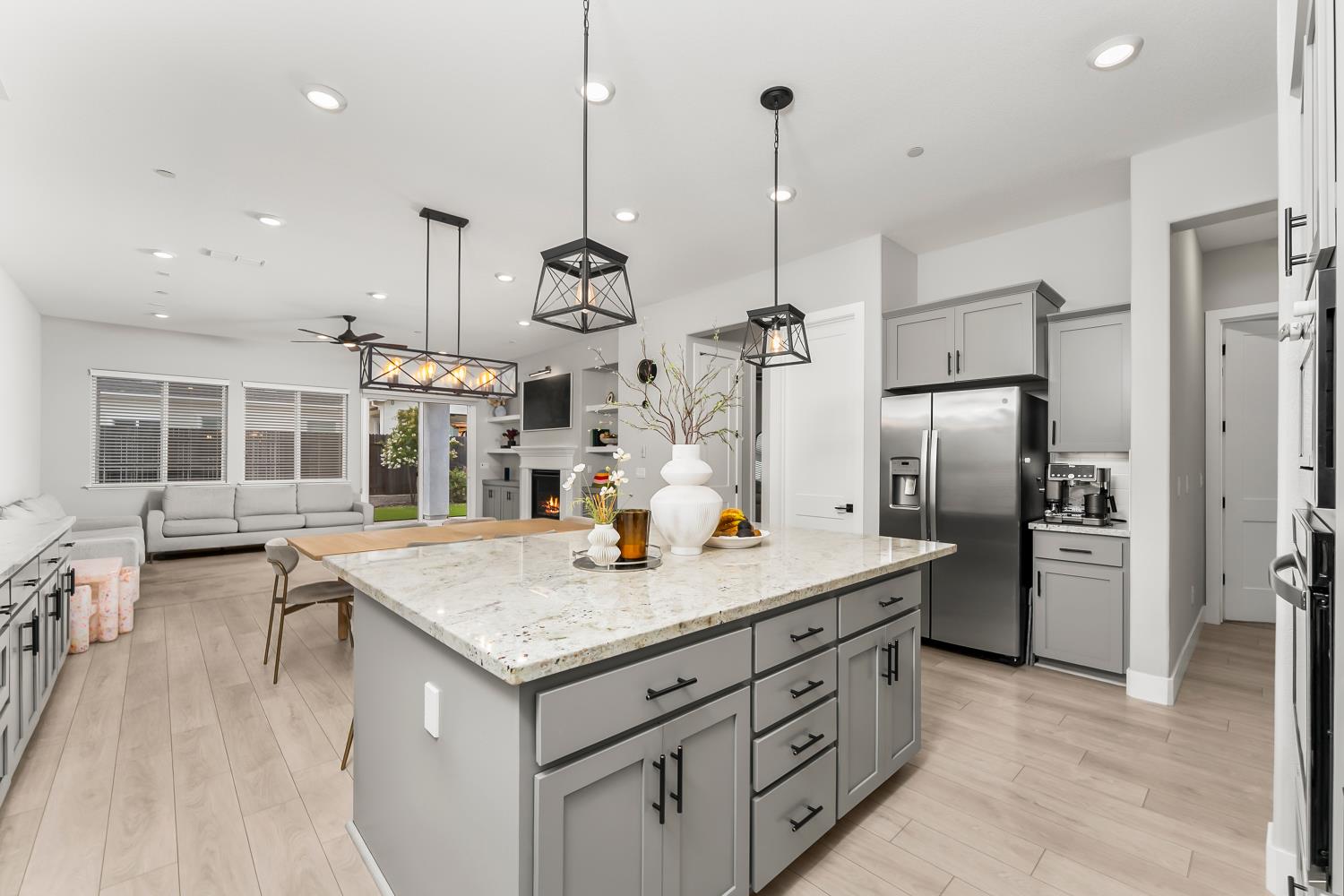 5080 Misty Ridge Drive Roseville, CA 95747 - Photo 8 of 48