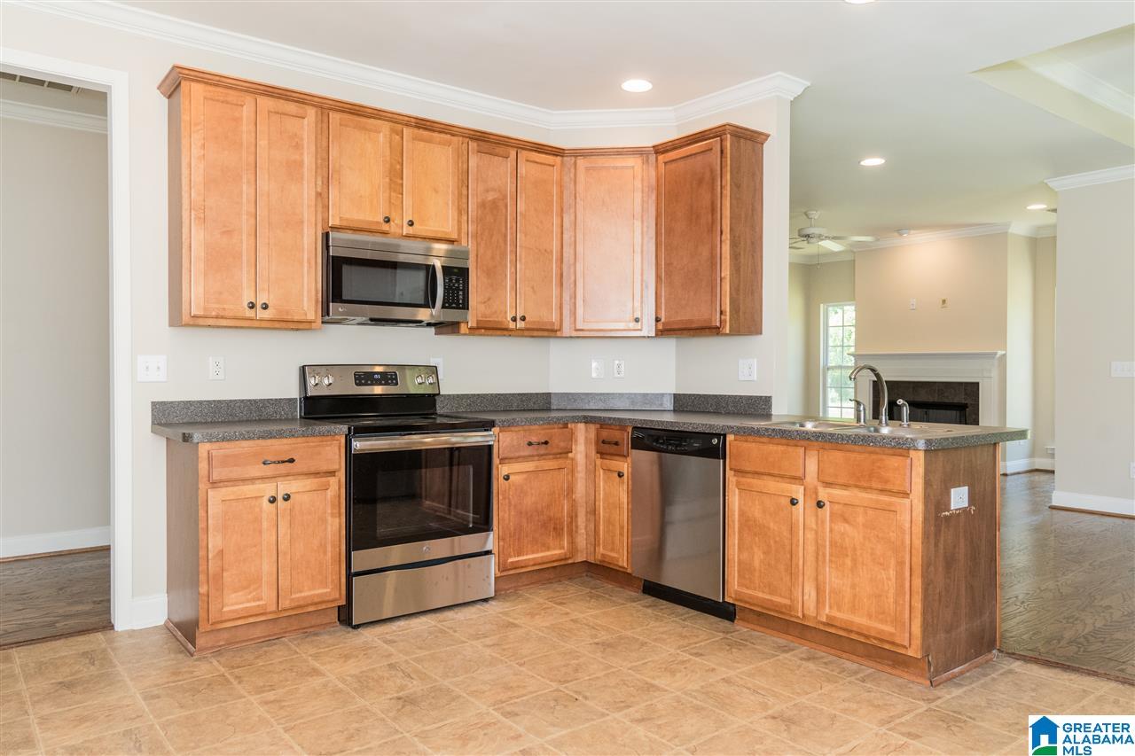 333 Creekside Lane Pelham, AL 35124 - Photo 19 of 50
