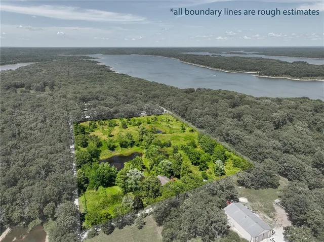 $350,000 | 11270 Northeast 1351st Road, Osceola, MO 64776