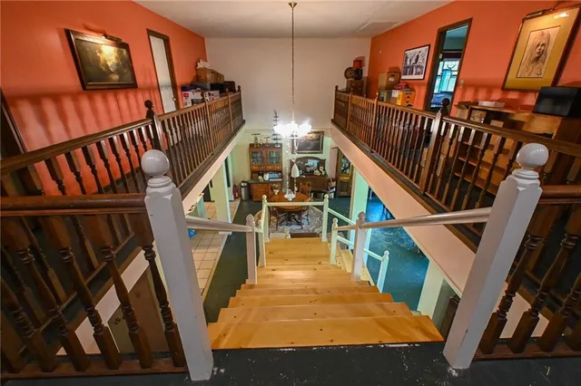 $350,000 | 11270 Northeast 1351st Road, Osceola, MO 64776