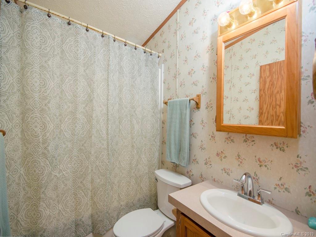 5527 Liner Creek Road Clyde, NC 28721 - Photo 7 of 17 Gallery Image 7