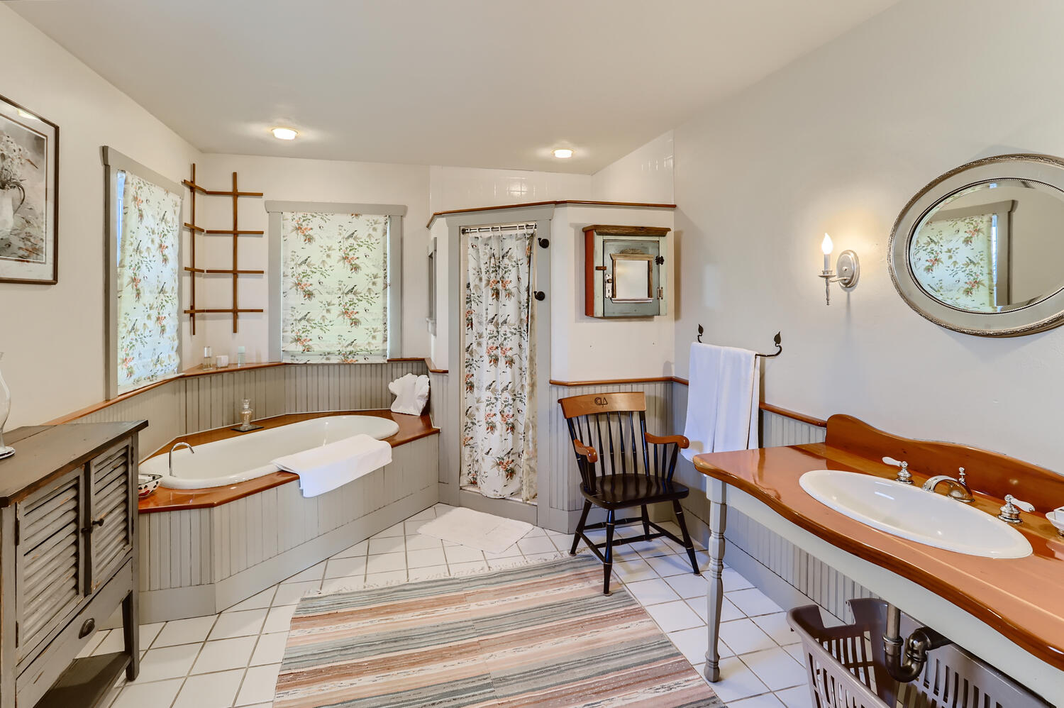 40 Bridle Path Road Vineyard Haven, MA 02568 - Photo 21 of 39 a living room with furniture and a large window