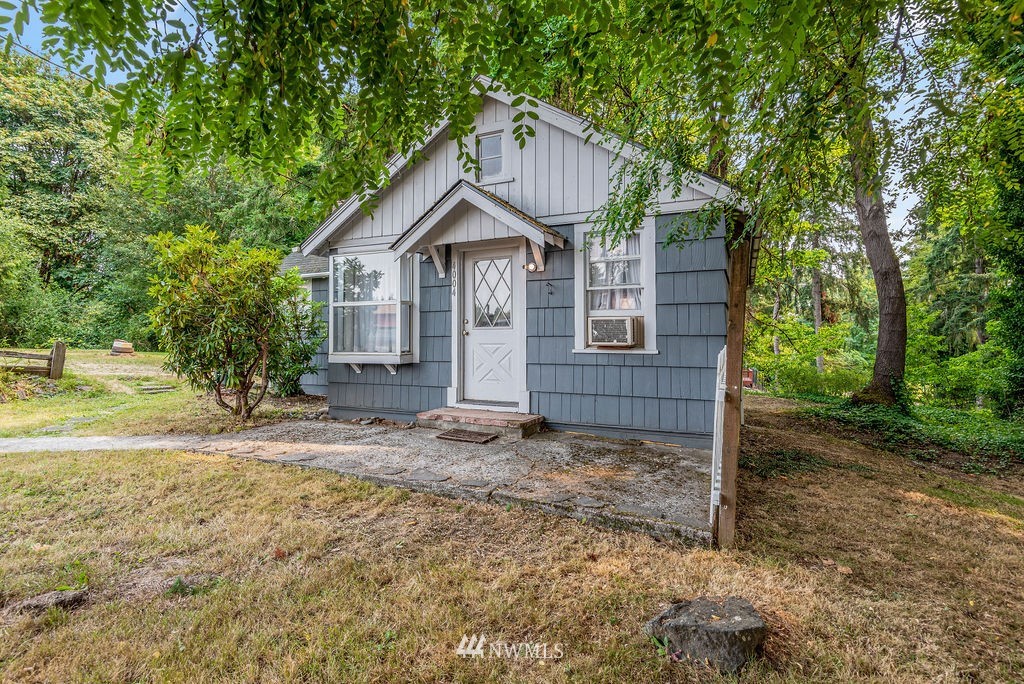 4004 Pleasant Hill Road Kelso, WA 98626 - Photo 2 of 34 Gallery Image 2