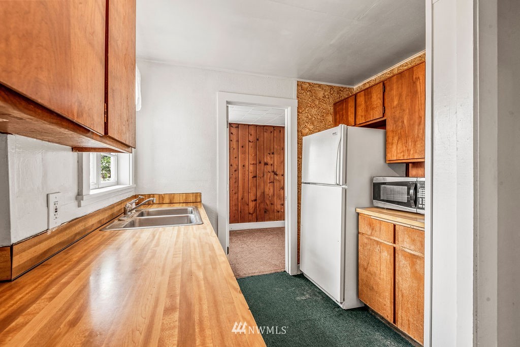 4004 Pleasant Hill Road Kelso, WA 98626 - Photo 14 of 34 Gallery Image 14