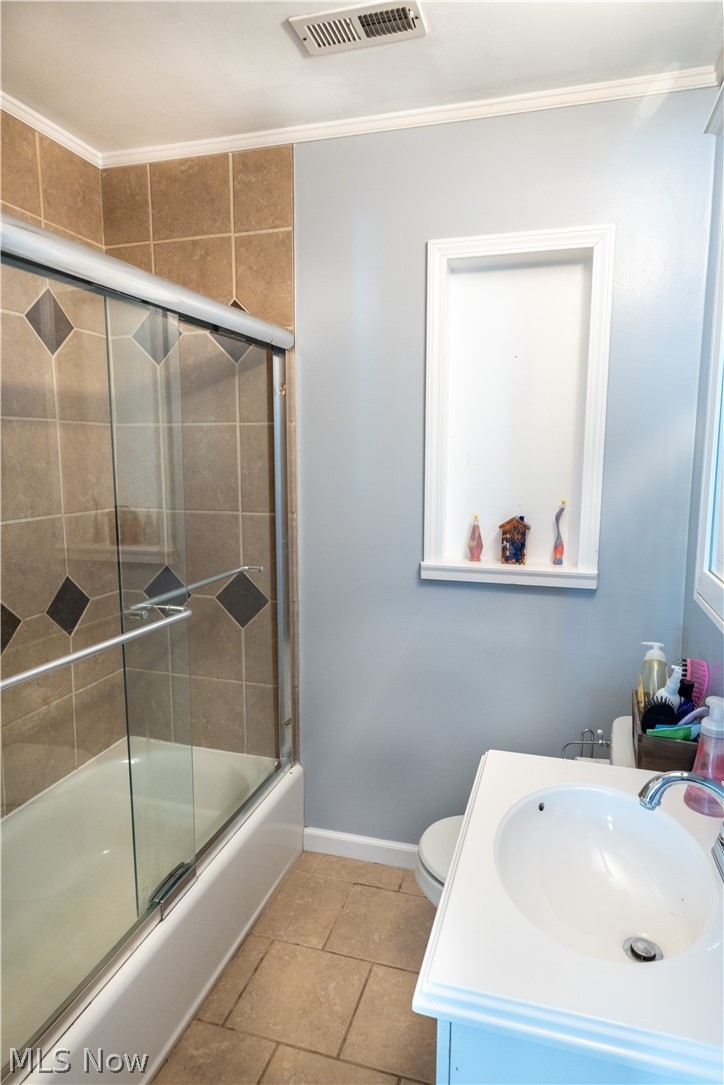 26724 Knickerbocker Road Bay Village, OH 44140 - Photo 16 of 27 Gallery Image 16