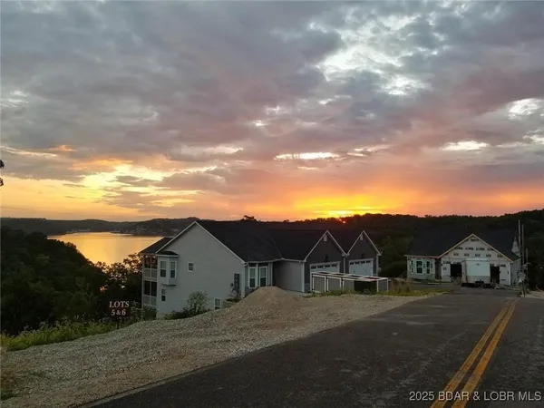 $729,000 | 1005 Enclaves Lane, Lake Ozark, MO 65049