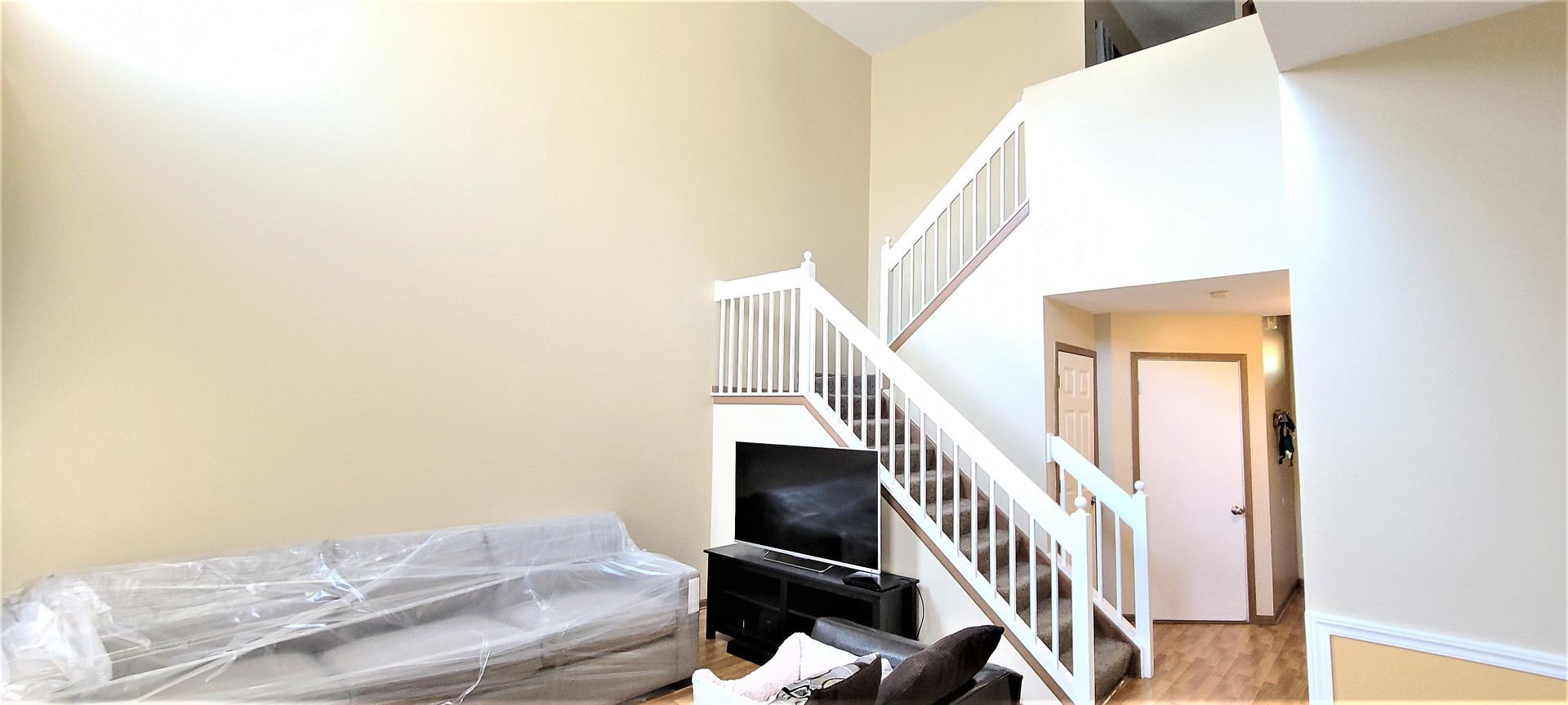 2203 Rossiter Parkway Plainfield, IL 60586 - Photo 7 of 24 a view of livingroom with furniture
