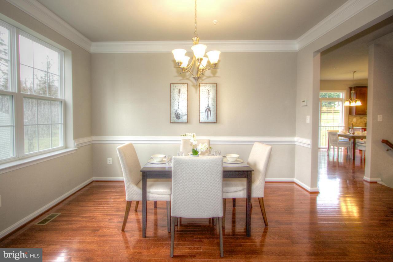8832 Orchard Road Baltimore, MD 21208 - Photo 2 of 24 Dining Room