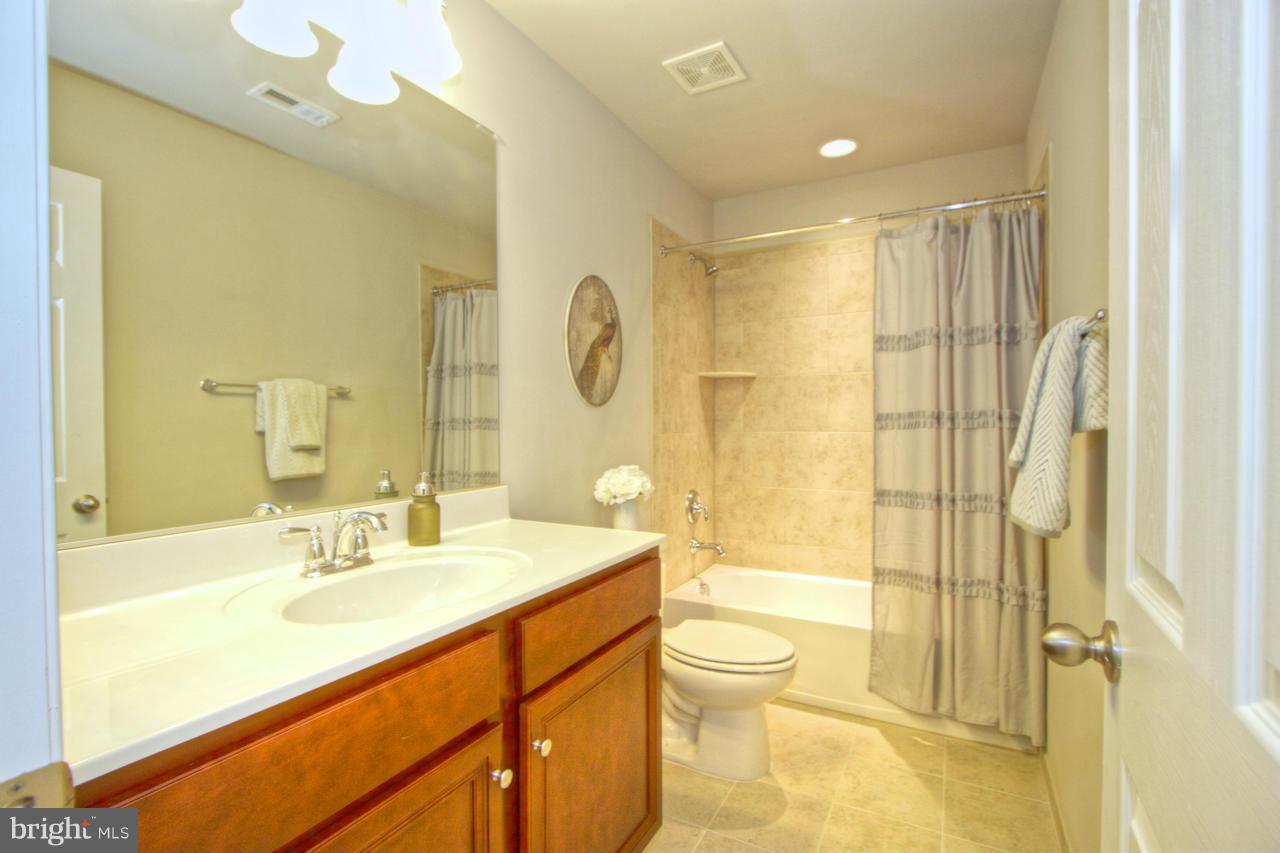 8832 Orchard Road Baltimore, MD 21208 - Photo 18 of 24 Bath