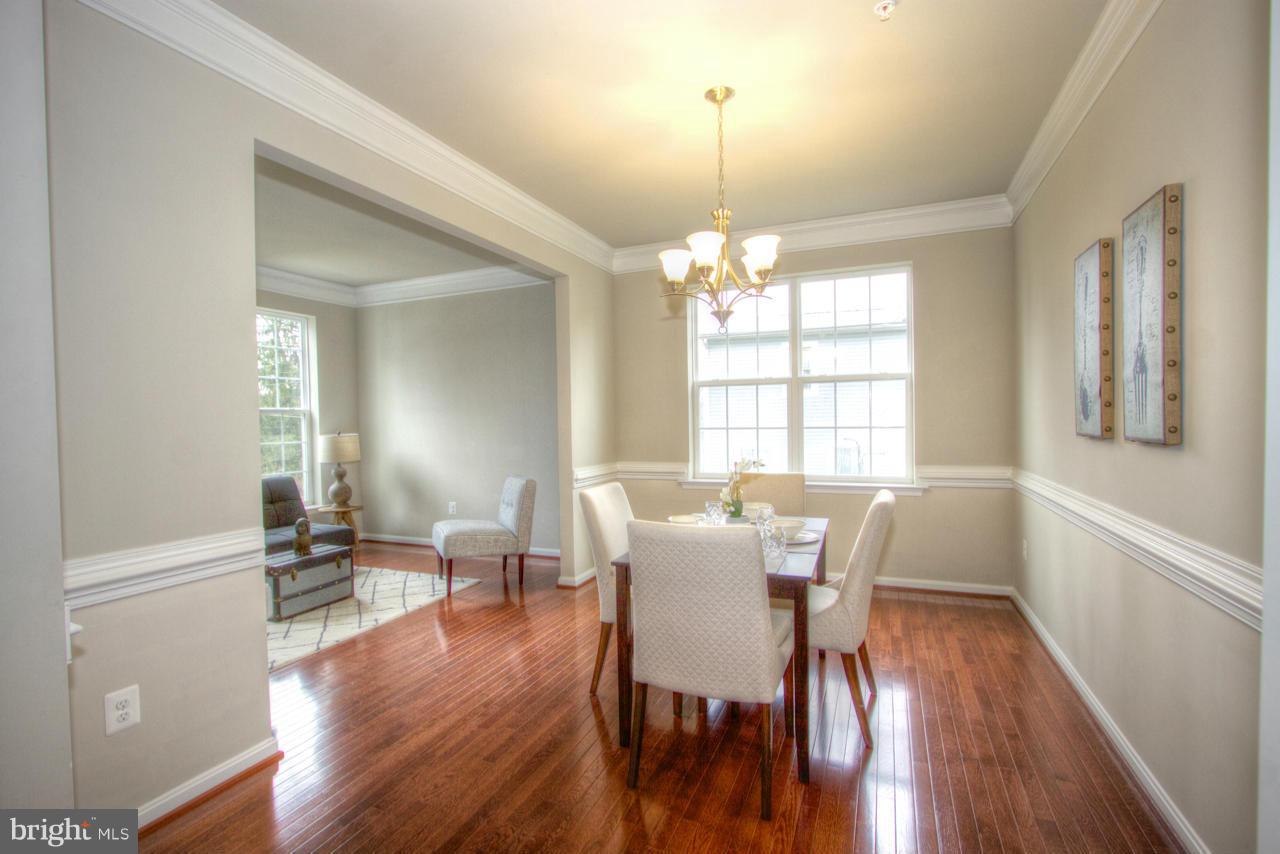 8832 Orchard Road Baltimore, MD 21208 - Photo 9 of 24 Dining Room