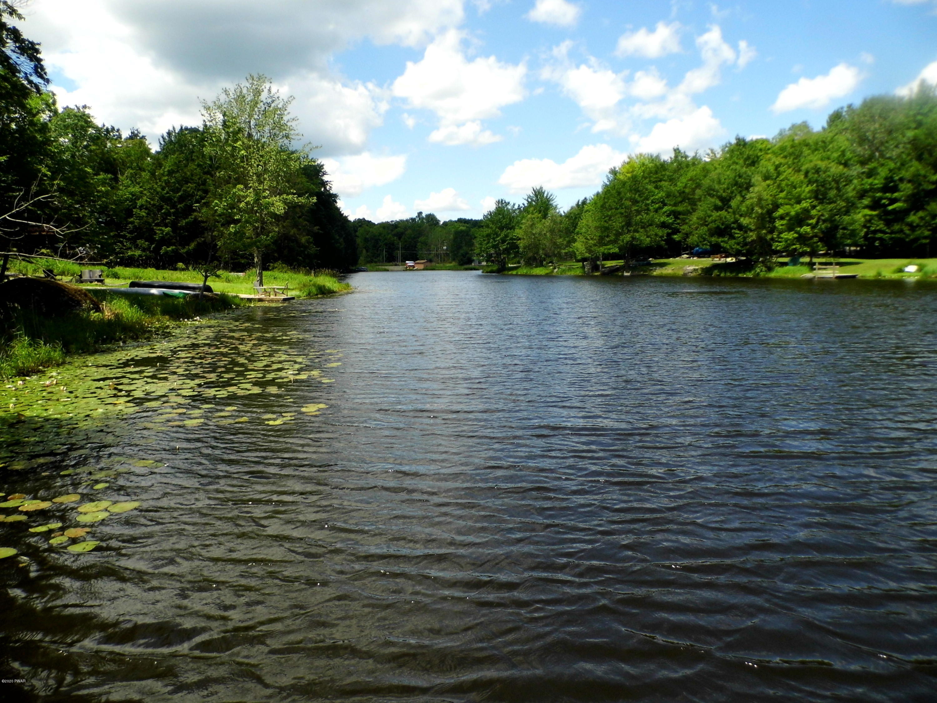 207 Deerfield Road Lake Ariel, PA 18436 - Photo 2 of 17