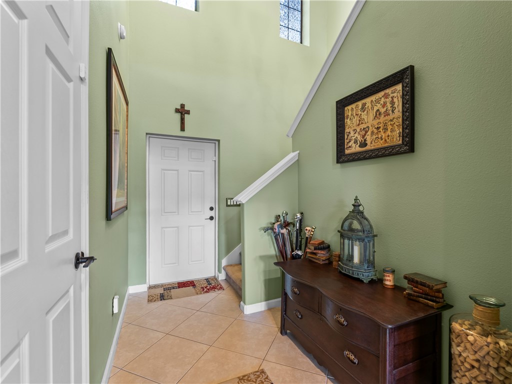 1410 Lara Circle, Unit 102 Rockledge, FL 32955 - Photo 5 of 33