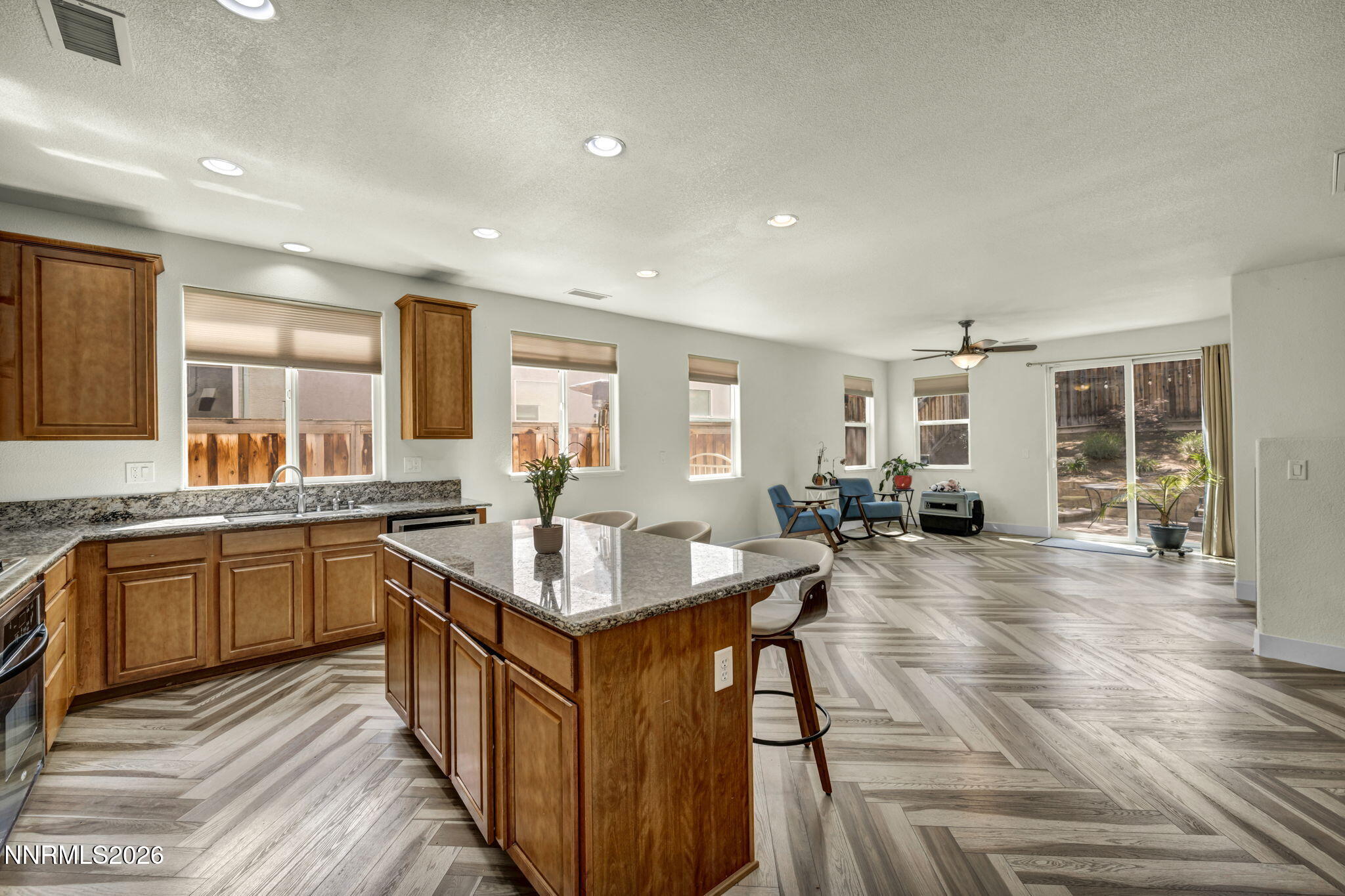 480 Luciana Drive Reno, NV 89521 - Photo 23 of 81 49-web-or-mls-480-luciana-dr