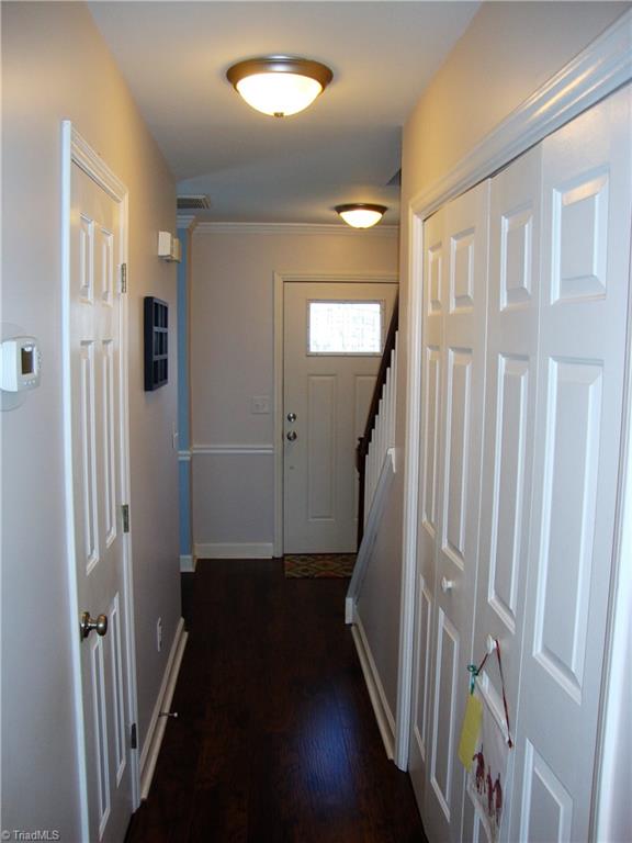 3523 Hunting Ridge Drive High Point, NC 27265 - Photo 11 of 28 Gallery Image 11